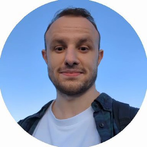 Александр Тихомиров — Основатель